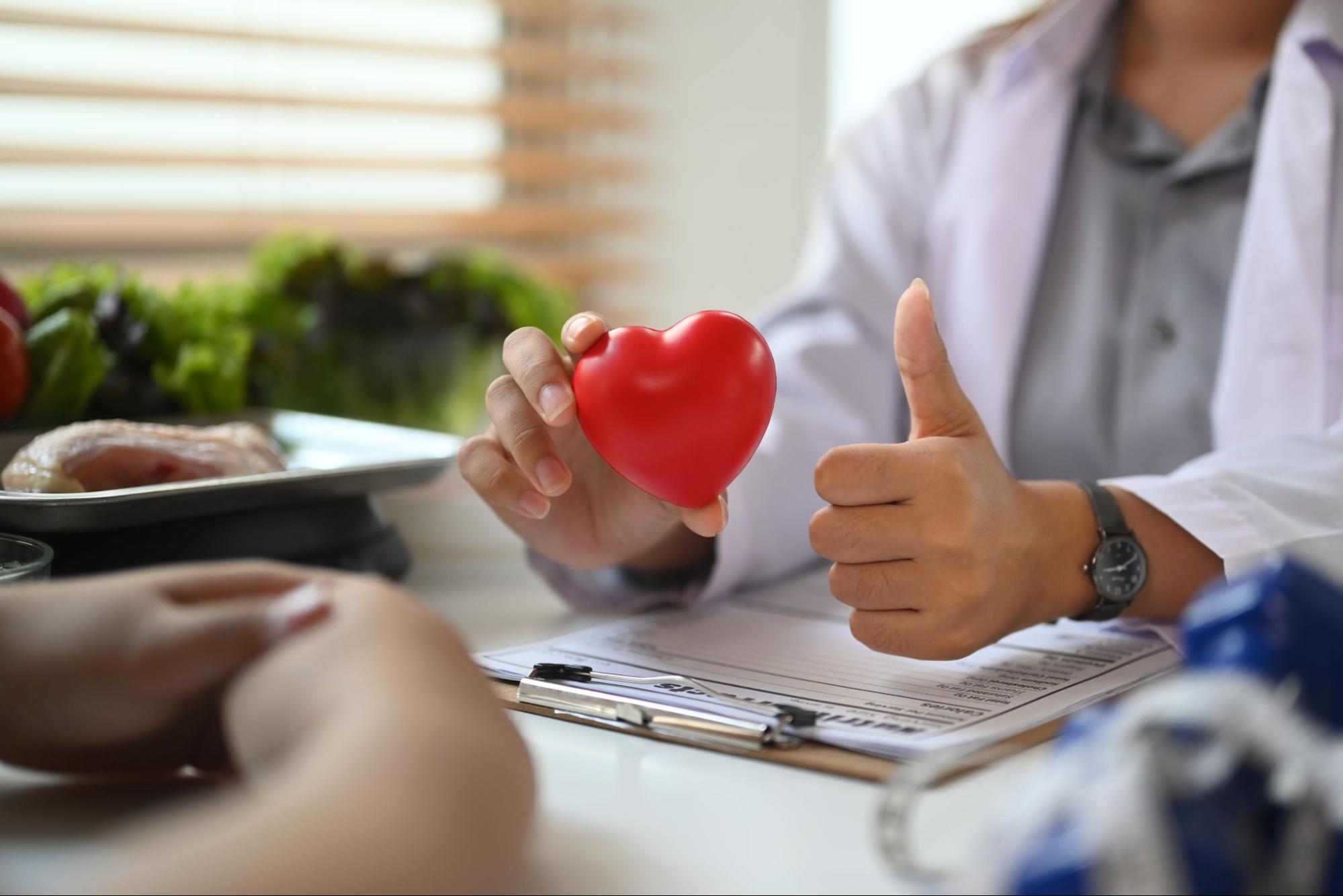 Cardiovascular Health: A Practical, Holistic Guide to Heart Disease Prevention